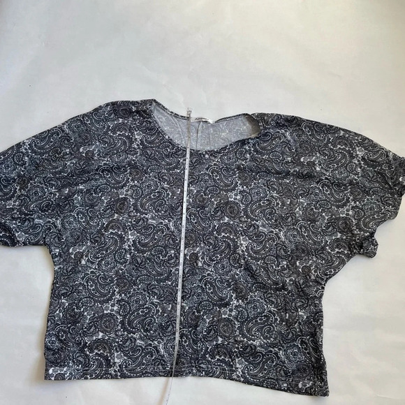 Angela Boho Floral Summer Blouse Women’s Size Large NWOT - Picture 6 of 7